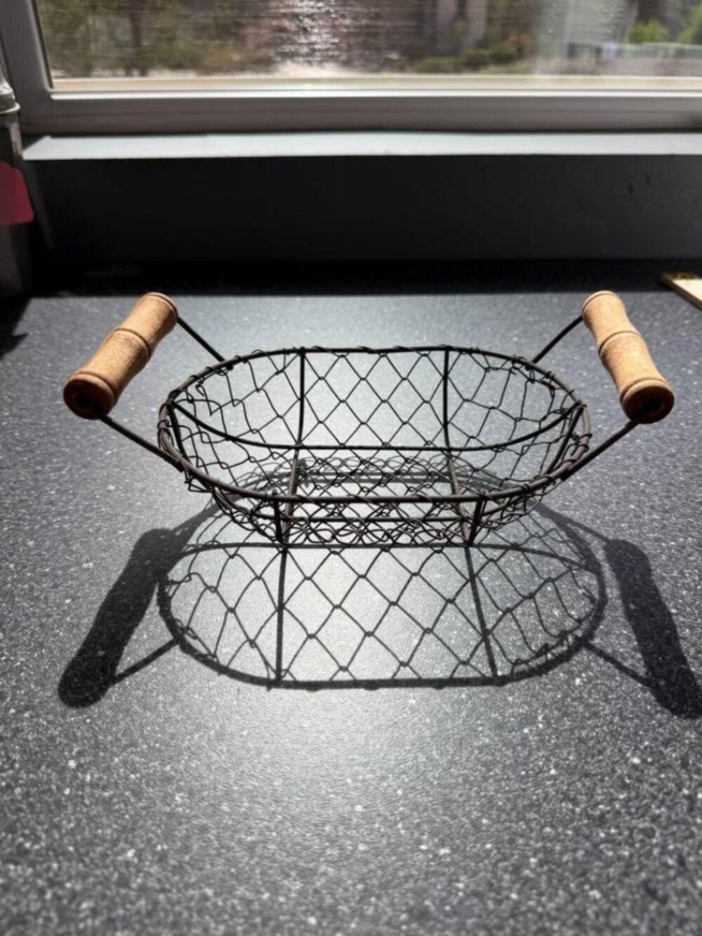 Small Rustic Wire Basket with Wood Handles – Farmhouse Kitchen Decor